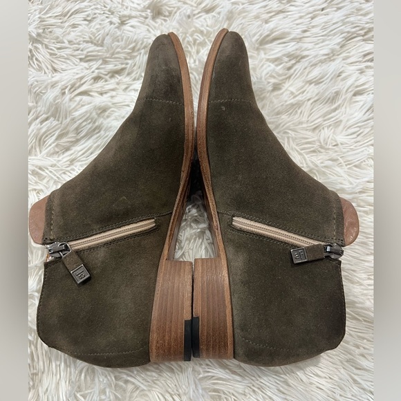 Alberto Fermani Serafina Suede Pointed Toe Booties - Size 38 US 7.5 - Picture 6 of 11